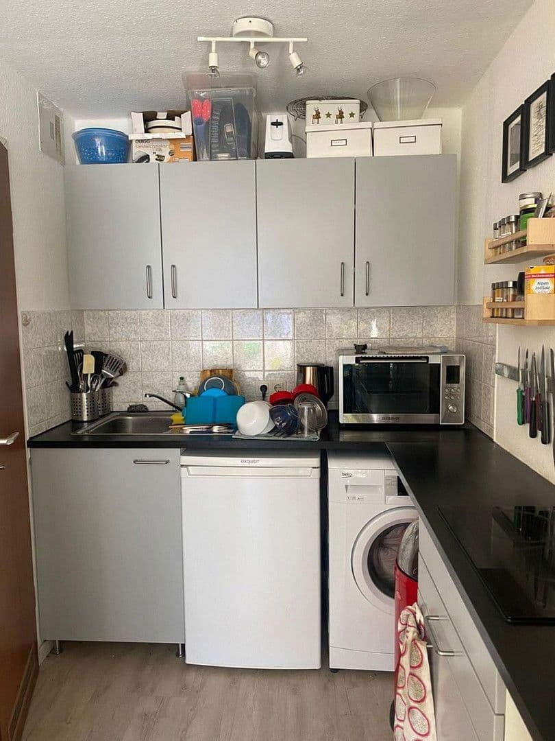 Pronájem bytu 1+1 37 m², Namibiastraße 26, Köln, Severní Porýní-Vestfálsko Pronájem bytu 1+1 37 m², Namibiastraße 26, Köln, Severní Porýní-Vestfálsko