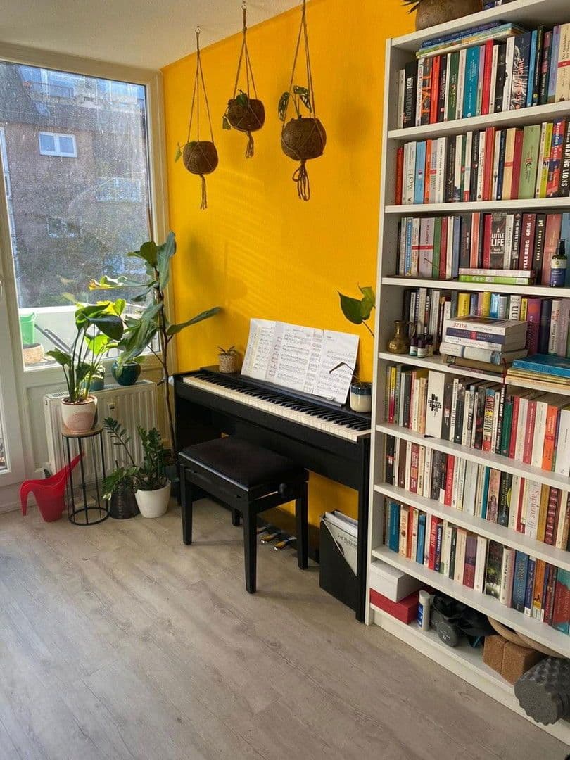 Pronájem bytu 1+1 37 m², Namibiastraße 26, Köln, Severní Porýní-Vestfálsko Pronájem bytu 1+1 37 m², Namibiastraße 26, Köln, Severní Porýní-Vestfálsko