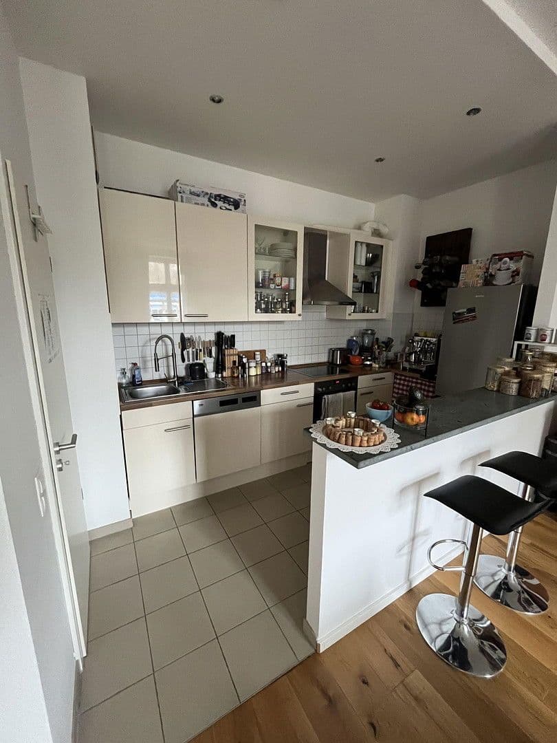 Pronájem bytu 2+1 60 m², Else-Lang-Str. 10, Köln, Severní Porýní-Vestfálsko Pronájem bytu 2+1 60 m², Else-Lang-Str. 10, Köln, Severní Porýní-Vestfálsko