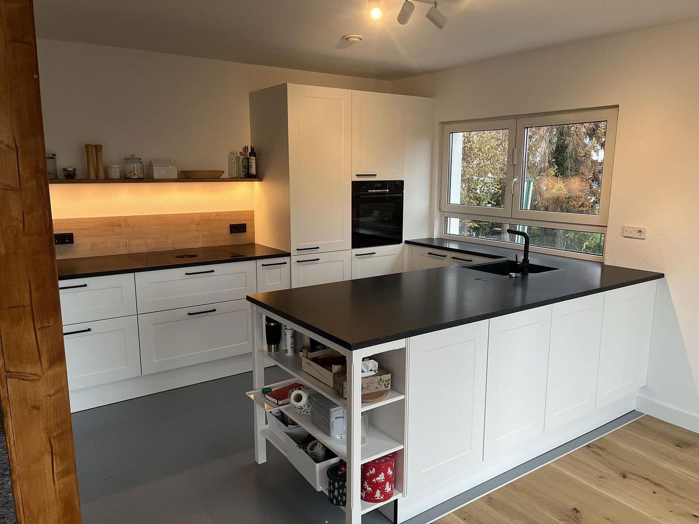 Prodej domu 155 m², pozemek 869 m², Kassel, Hessen Prodej domu 155 m², pozemek 869 m², Kassel, Hessen