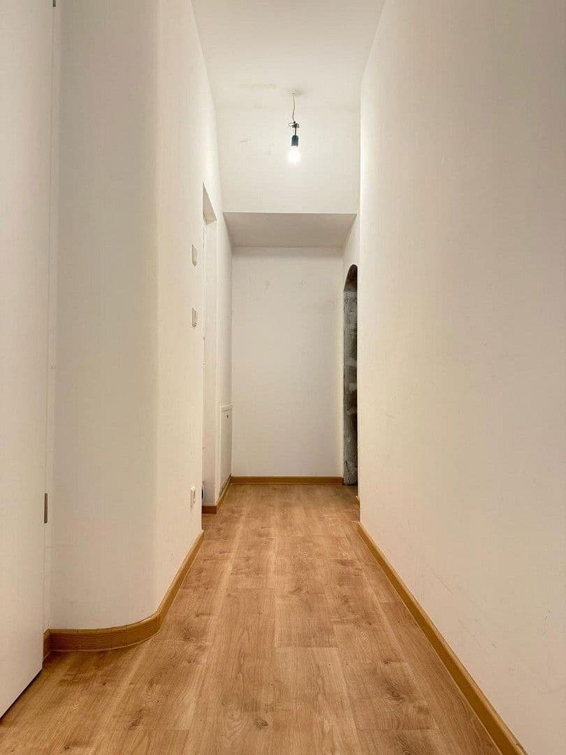 Pronájem domu 140 m², pozemek 3.000 m², Eibenberger Str 25A, Burkhardtsdorf, Sasko Pronájem domu 140 m², pozemek 3.000 m², Eibenberger Str 25A, Burkhardtsdorf, Sasko