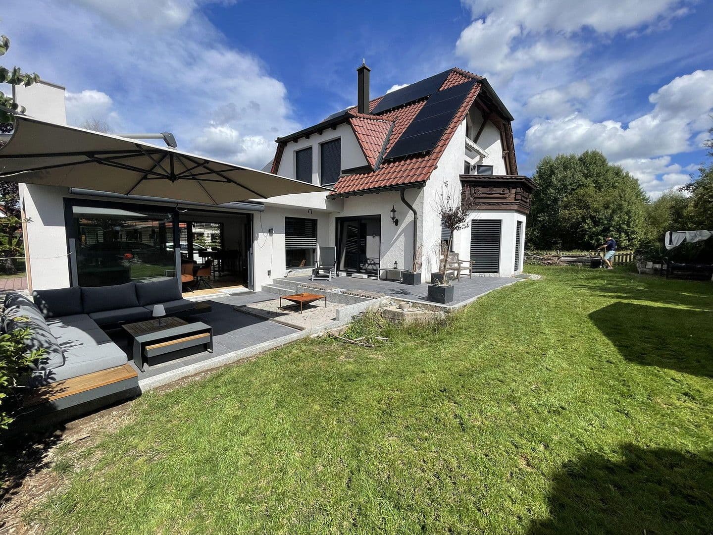 Prodej domu 290 m², pozemek 630 m², Burgthann, Bavorsko Prodej domu 290 m², pozemek 630 m², Burgthann, Bavorsko