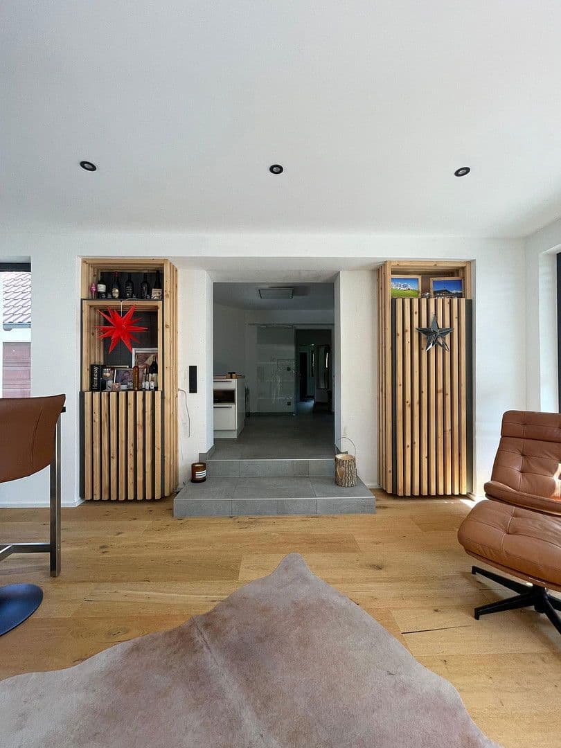 Prodej domu 290 m², pozemek 630 m², Burgthann, Bavorsko Prodej domu 290 m², pozemek 630 m², Burgthann, Bavorsko