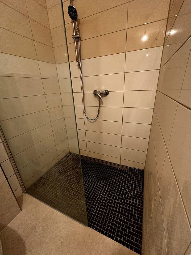 Pronájem bytu 2+1 44 m², Rüsselsheim am Main, Hessen Pronájem bytu 2+1 44 m², Rüsselsheim am Main, Hessen