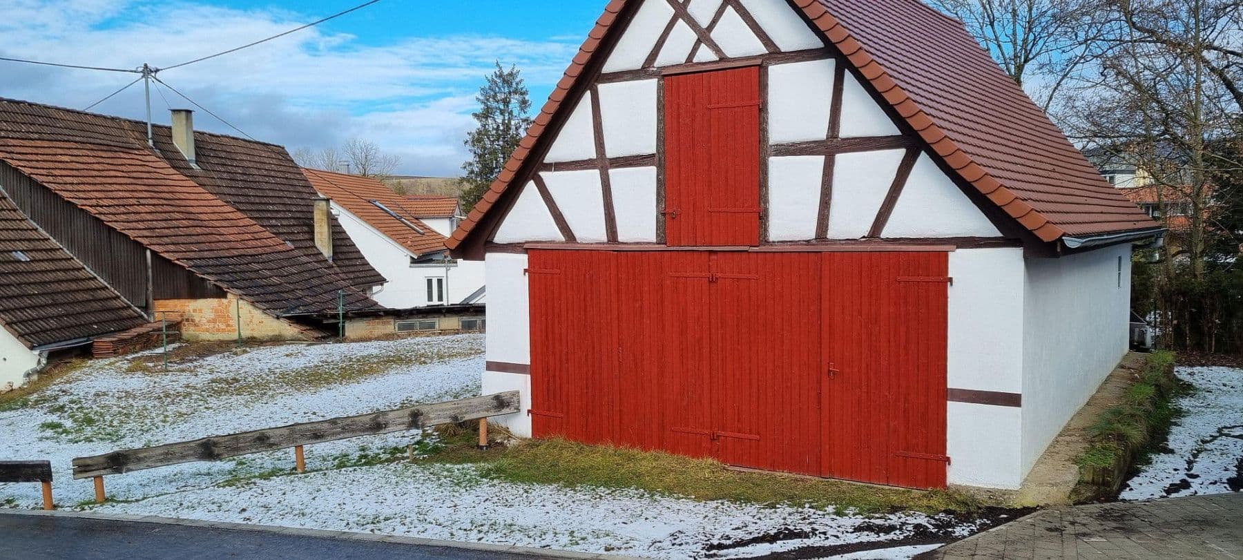 Prodej pozemku 297 m², Leo-Sandel-Straße 5, Rottweil, Bádensko-Württembersko Prodej pozemku 297 m², Leo-Sandel-Straße 5, Rottweil, Bádensko-Württembersko