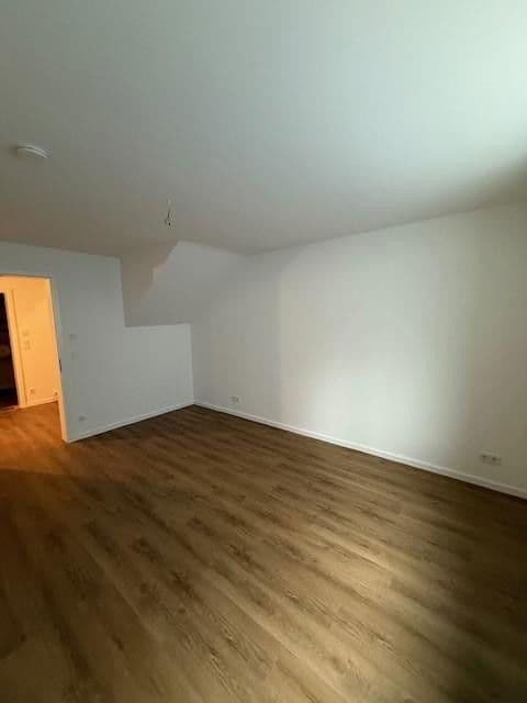 Pronájem bytu 3+1 119 m², Ringstraße 115, Hamburg, Hamburg Pronájem bytu 3+1 119 m², Ringstraße 115, Hamburg, Hamburg