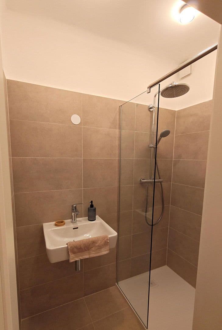 Prodej bytu 2+1 49 m², Arnethgasse 63, Wien, Wien Prodej bytu 2+1 49 m², Arnethgasse 63, Wien, Wien