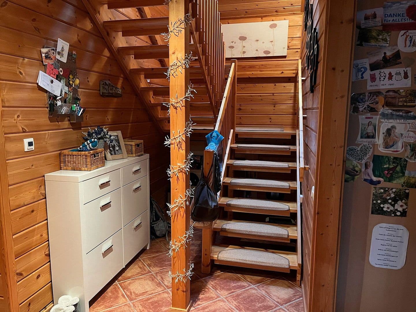 Prodej domu 120 m², pozemek 385 m², Schöneck, Hessen Prodej domu 120 m², pozemek 385 m², Schöneck, Hessen