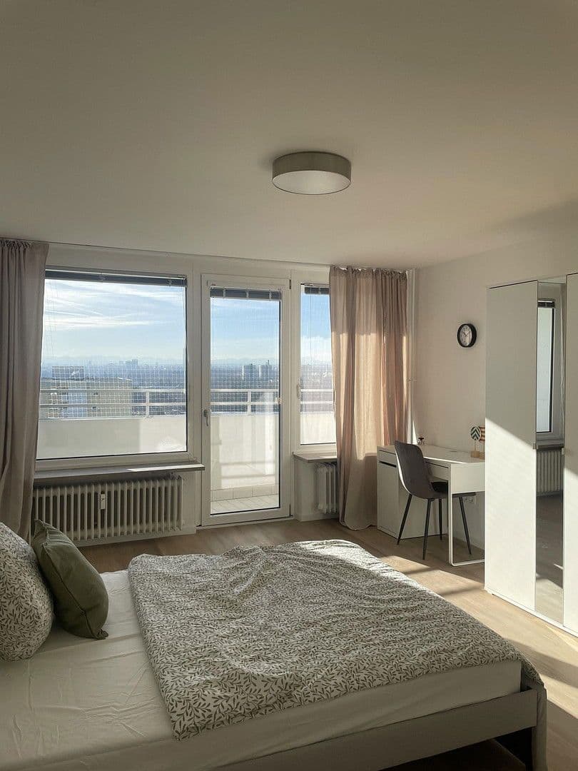 Pronájem bytu 1+1 14 m², Ratoldstraße 30, München - Allach-Untermenzing, Bavorsko Pronájem bytu 1+1 14 m², Ratoldstraße 30, München - Allach-Untermenzing, Bavorsko