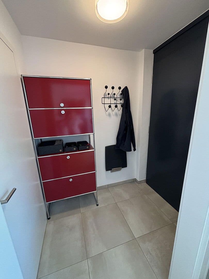 Prodej domu 187 m², pozemek 351 m², Kirchheim unter Teck, Bádensko-Württembersko Prodej domu 187 m², pozemek 351 m², Kirchheim unter Teck, Bádensko-Württembersko