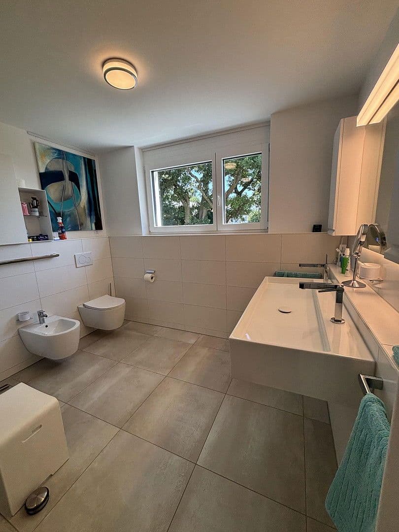 Prodej domu 187 m², pozemek 351 m², Kirchheim unter Teck, Bádensko-Württembersko Prodej domu 187 m², pozemek 351 m², Kirchheim unter Teck, Bádensko-Württembersko