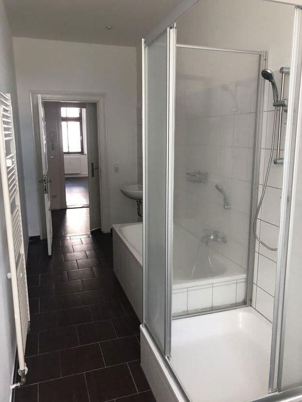 Pronájem bytu 4+1 105 m², Leipzigerstraße 19, Frankfurt Oder, Braniborsko Pronájem bytu 4+1 105 m², Leipzigerstraße 19, Frankfurt Oder, Braniborsko