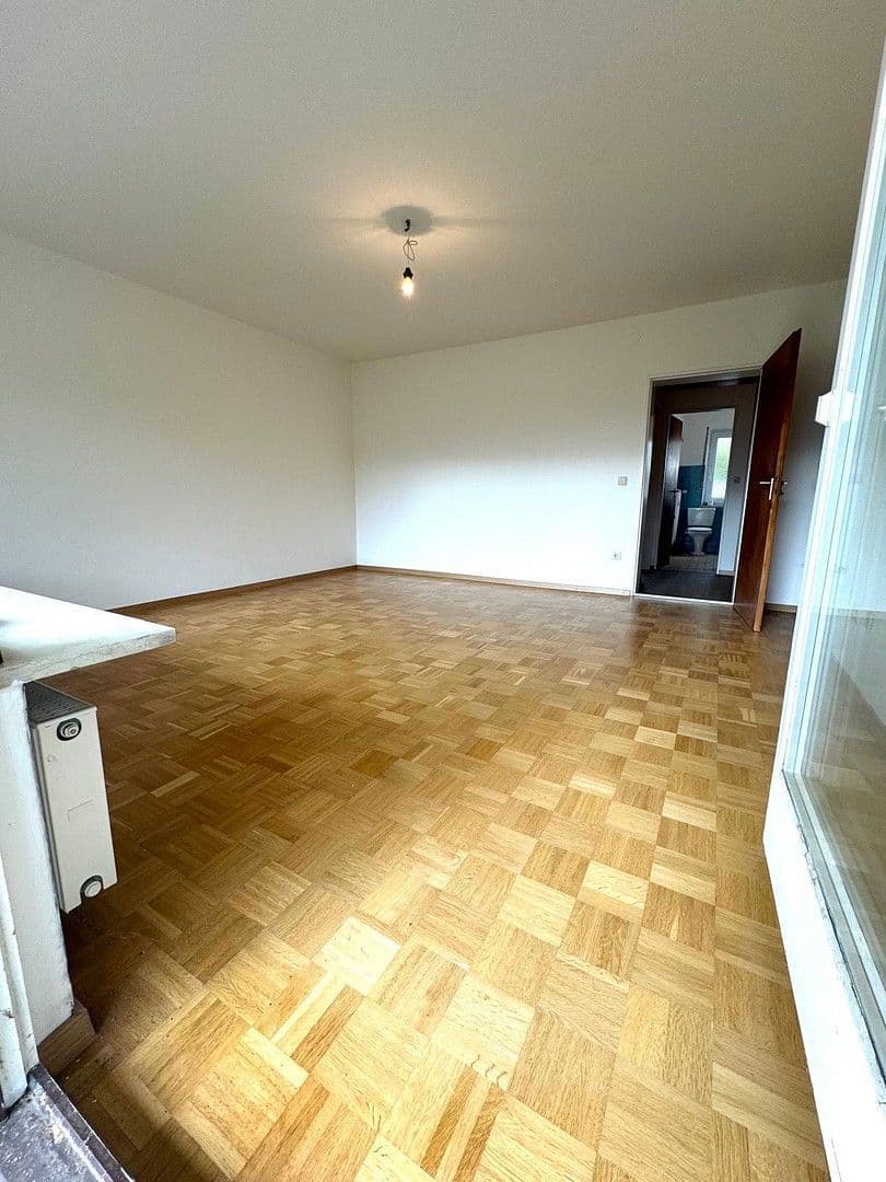 Pronájem bytu 2+1 59 m², Eichenau, Bavorsko Pronájem bytu 2+1 59 m², Eichenau, Bavorsko