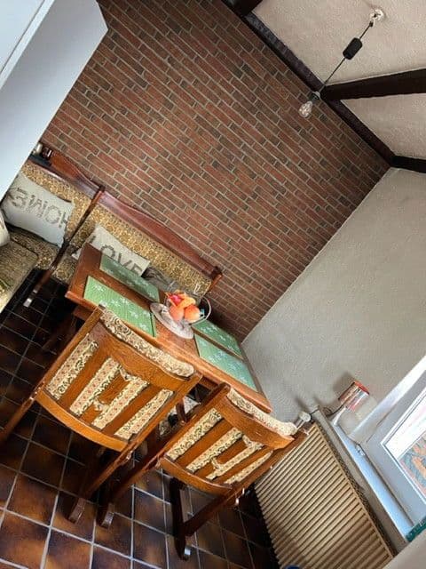 Prodej domu 120 m², pozemek 168 m², Max-Planck-Straße 12, Obertshausen, Hessen Prodej domu 120 m², pozemek 168 m², Max-Planck-Straße 12, Obertshausen, Hessen