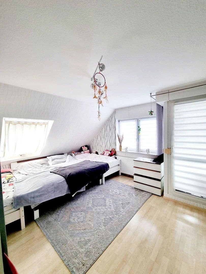 Prodej bytu 4+1 107 m², Borkumerstr.1, Wiesbaden, Hessen Prodej bytu 4+1 107 m², Borkumerstr.1, Wiesbaden, Hessen