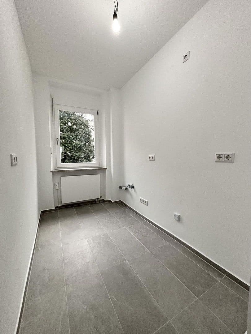 Pronájem bytu 3+1 68 m², Strauchstraße 24, Nürnberg, Bavorsko Pronájem bytu 3+1 68 m², Strauchstraße 24, Nürnberg, Bavorsko