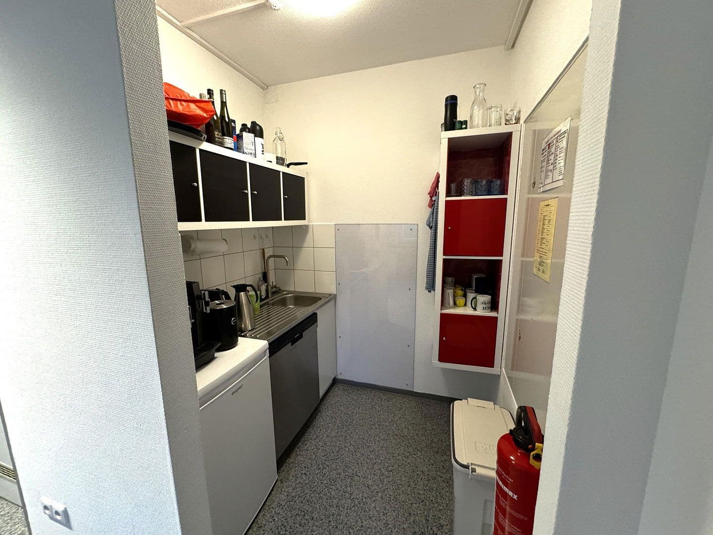 Pronájem kanceláře 215 m², Eisingen, Bavorsko Pronájem kanceláře 215 m², Eisingen, Bavorsko