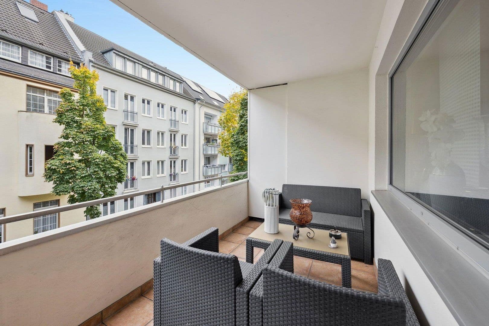 Pronájem bytu 2+1 56 m², Solinger Str. 7, Düsseldorf, Severní Porýní-Vestfálsko Pronájem bytu 2+1 56 m², Solinger Str. 7, Düsseldorf, Severní Porýní-Vestfálsko