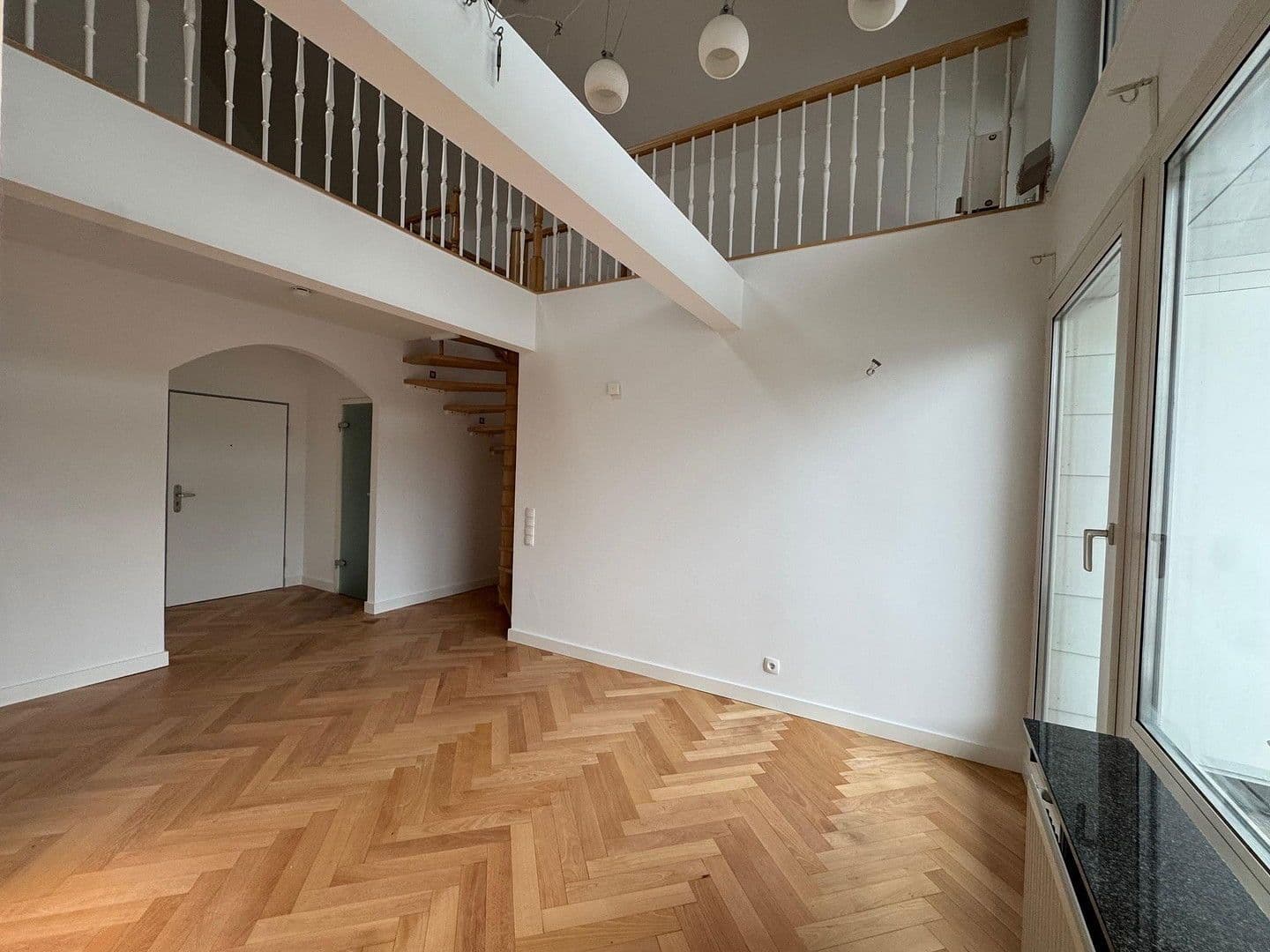 Pronájem bytu 3+1 85 m², Fuhlsbütteler Damm 75, Hamburg, Hamburg Pronájem bytu 3+1 85 m², Fuhlsbütteler Damm 75, Hamburg, Hamburg