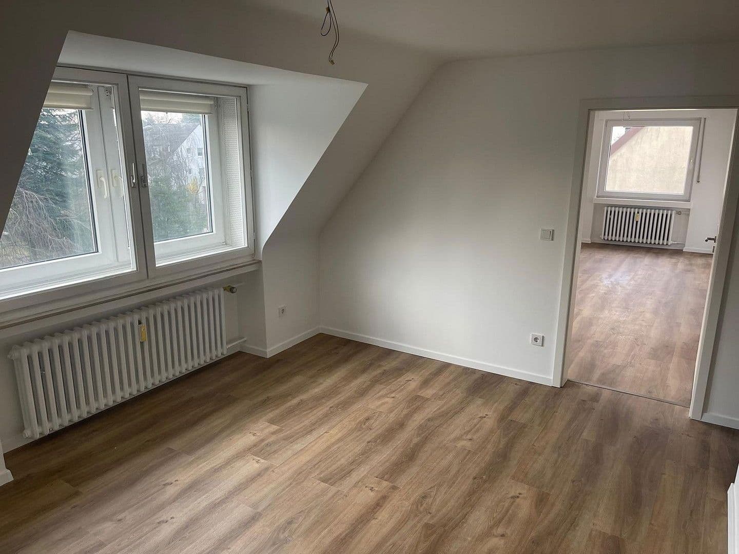 Pronájem bytu 2+1 39 m², Zeunerstr. 15, Essen, Severní Porýní-Vestfálsko Pronájem bytu 2+1 39 m², Zeunerstr. 15, Essen, Severní Porýní-Vestfálsko
