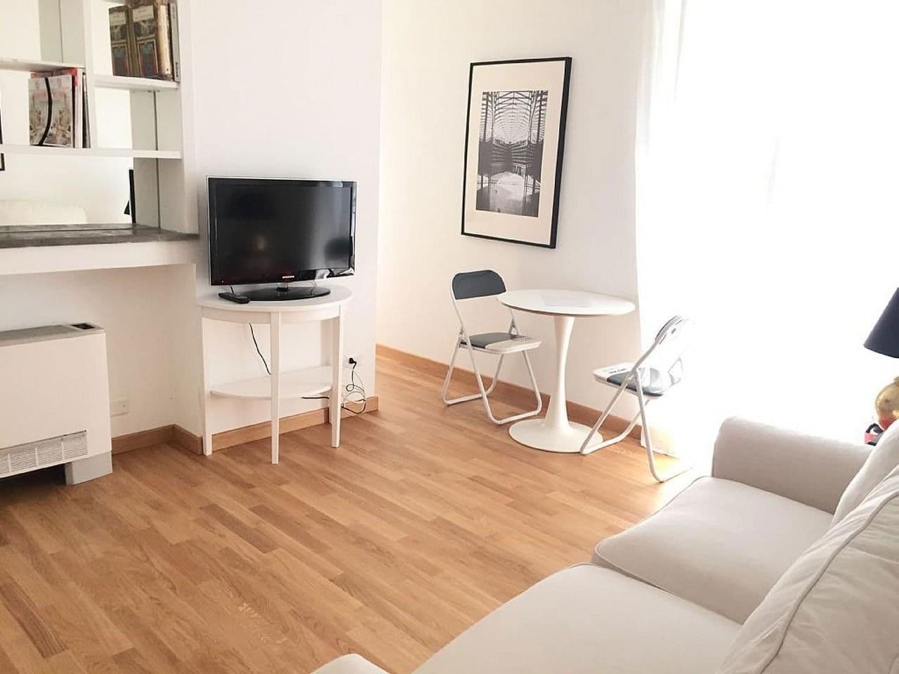 Pronájem bytu 1+1 45 m², Am Volkspark, Berlin, Berlín Pronájem bytu 1+1 45 m², Am Volkspark, Berlin, Berlín