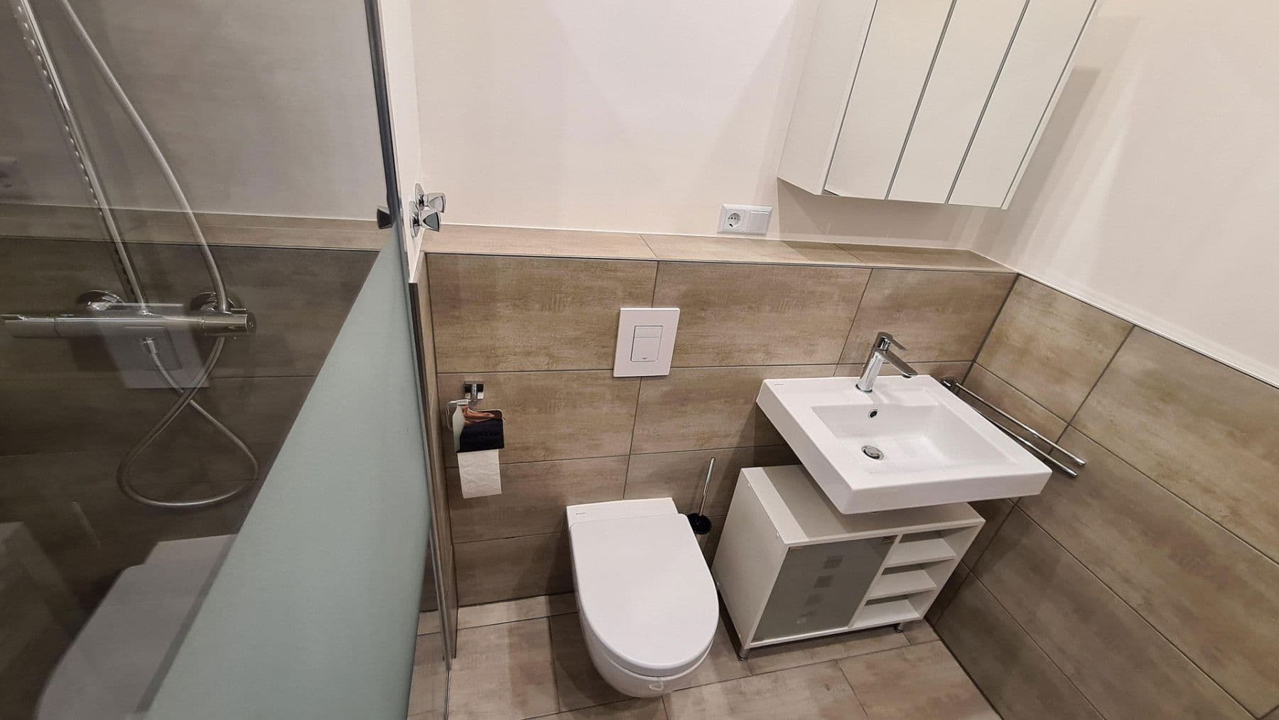 Prodej bytu 2+1 56 m², Frankfurterstr. 106, Offenbach, Hessen Prodej bytu 2+1 56 m², Frankfurterstr. 106, Offenbach, Hessen