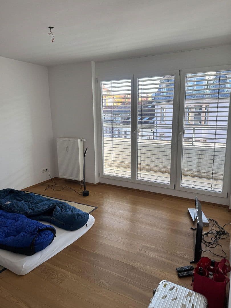 Pronájem bytu 3+1 115 m², Wilhelmstr 3, Freiburg, Bádensko-Württembersko Pronájem bytu 3+1 115 m², Wilhelmstr 3, Freiburg, Bádensko-Württembersko