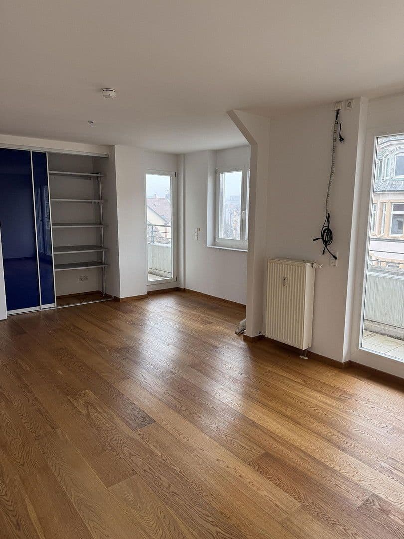 Pronájem bytu 3+1 115 m², Wilhelmstr 3, Freiburg, Bádensko-Württembersko Pronájem bytu 3+1 115 m², Wilhelmstr 3, Freiburg, Bádensko-Württembersko