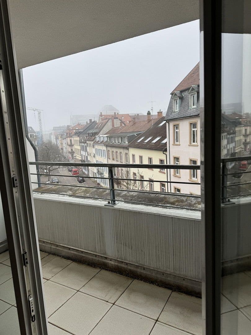 Pronájem bytu 3+1 115 m², Wilhelmstr 3, Freiburg, Bádensko-Württembersko Pronájem bytu 3+1 115 m², Wilhelmstr 3, Freiburg, Bádensko-Württembersko