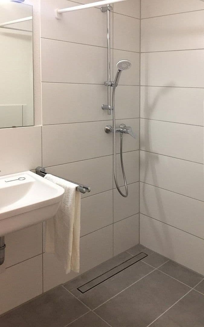 Pronájem bytu 1+1 26 m², Friedrich Naumann Str 51, Reutlingen, Bádensko-Württembersko Pronájem bytu 1+1 26 m², Friedrich Naumann Str 51, Reutlingen, Bádensko-Württembersko