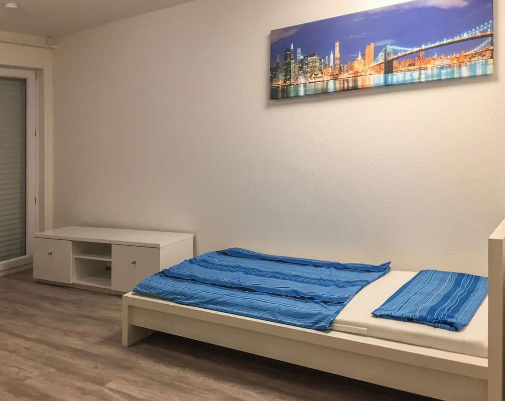 Pronájem bytu 1+1 26 m², Friedrich Naumann Str 51, Reutlingen, Bádensko-Württembersko Pronájem bytu 1+1 26 m², Friedrich Naumann Str 51, Reutlingen, Bádensko-Württembersko