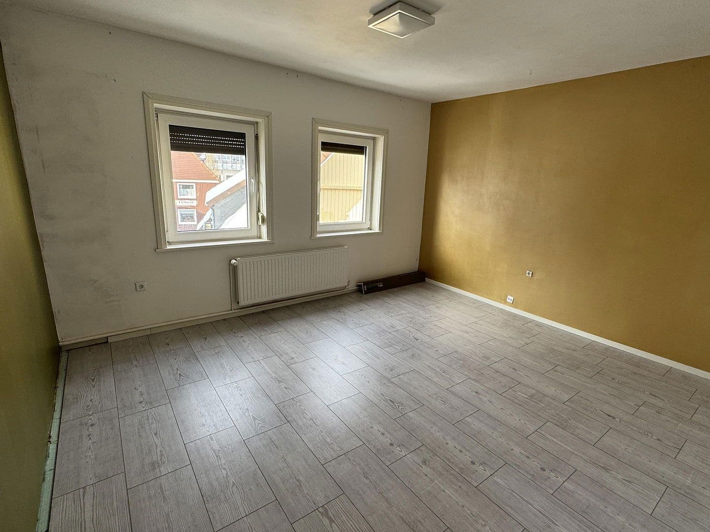 Prodej domu 470 m², pozemek 400 m², Kurhausweg 4, Goslar, Dolní Sasko Prodej domu 470 m², pozemek 400 m², Kurhausweg 4, Goslar, Dolní Sasko