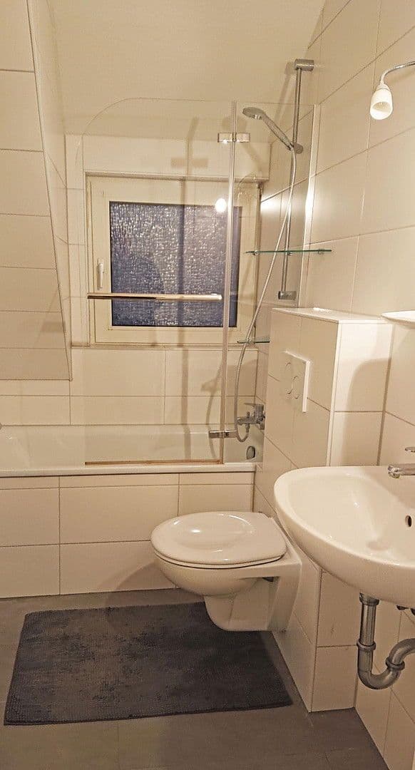 Pronájem bytu 2+kk 70 m², Köln, Severní Porýní-Vestfálsko Pronájem bytu 2+kk 70 m², Köln, Severní Porýní-Vestfálsko