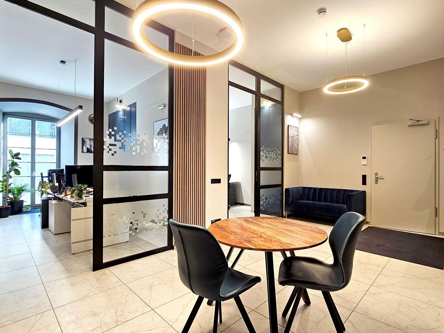 Pronájem kanceláře 99 m², Kempten (Allgäu), Bavorsko Pronájem kanceláře 99 m², Kempten (Allgäu), Bavorsko