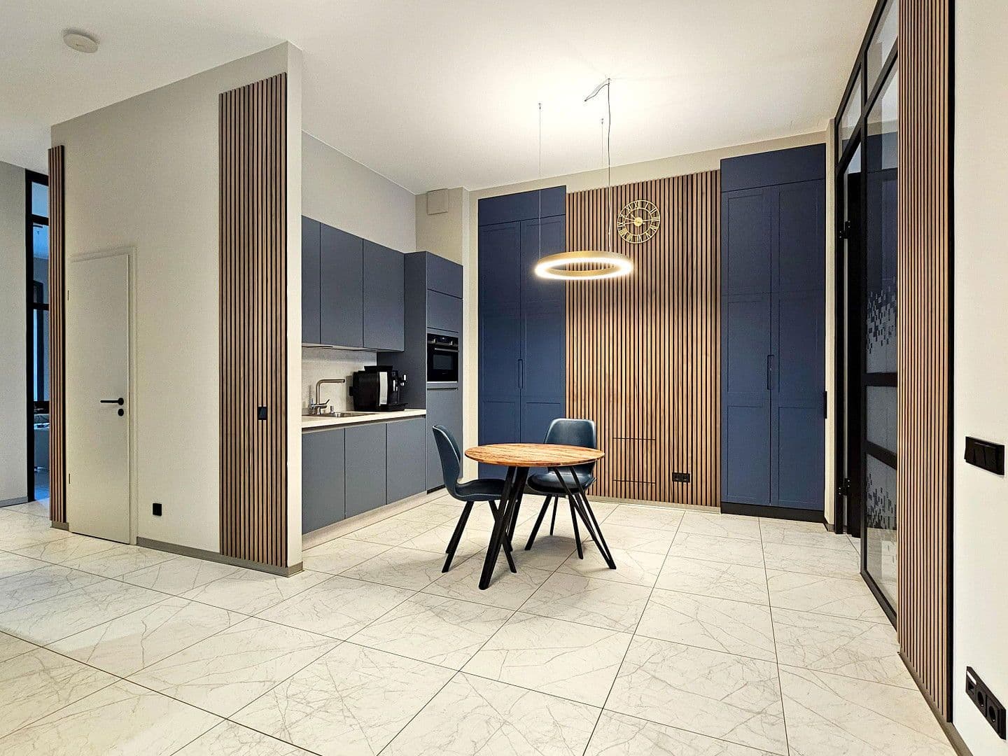 Pronájem kanceláře 99 m², Kempten (Allgäu), Bavorsko Pronájem kanceláře 99 m², Kempten (Allgäu), Bavorsko