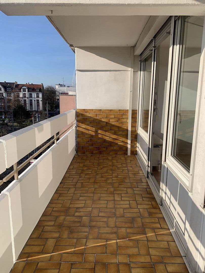 Pronájem bytu 3+1 74 m², Mathildenstr. 14, Offenbach, Hessen Pronájem bytu 3+1 74 m², Mathildenstr. 14, Offenbach, Hessen