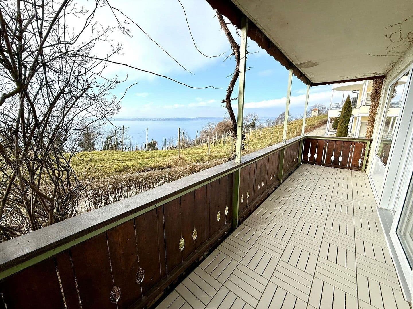 Pronájem bytu 3+1 93 m², Droste-Hülshoff-Weg 34, Meersburg, Bádensko-Württembersko Pronájem bytu 3+1 93 m², Droste-Hülshoff-Weg 34, Meersburg, Bádensko-Württembersko