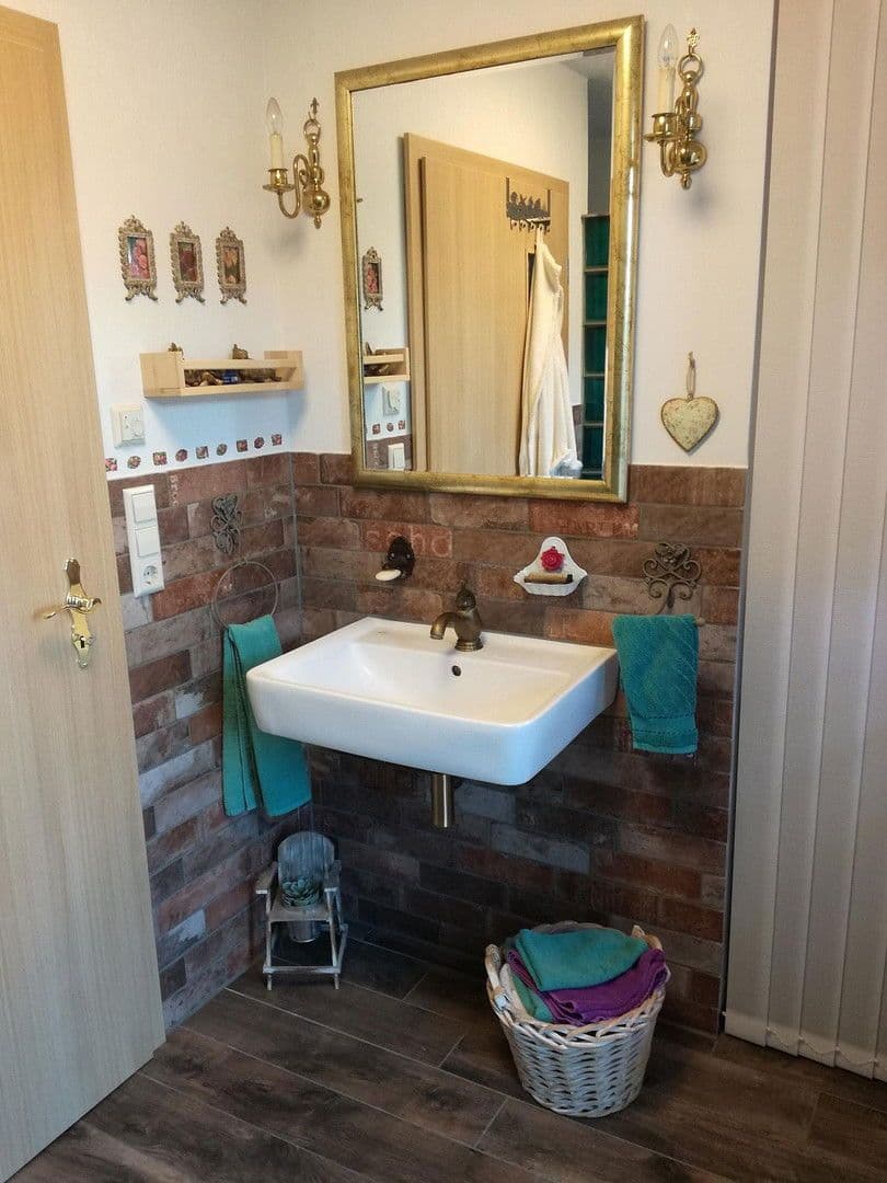 Prodej domu 140 m², pozemek 618 m², Lemwerder, Dolní Sasko Prodej domu 140 m², pozemek 618 m², Lemwerder, Dolní Sasko