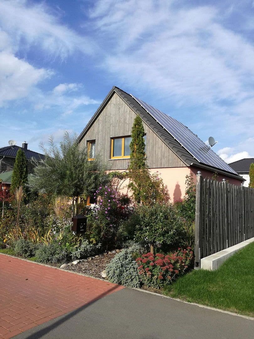 Prodej domu 140 m², pozemek 618 m², Lemwerder, Dolní Sasko Prodej domu 140 m², pozemek 618 m², Lemwerder, Dolní Sasko