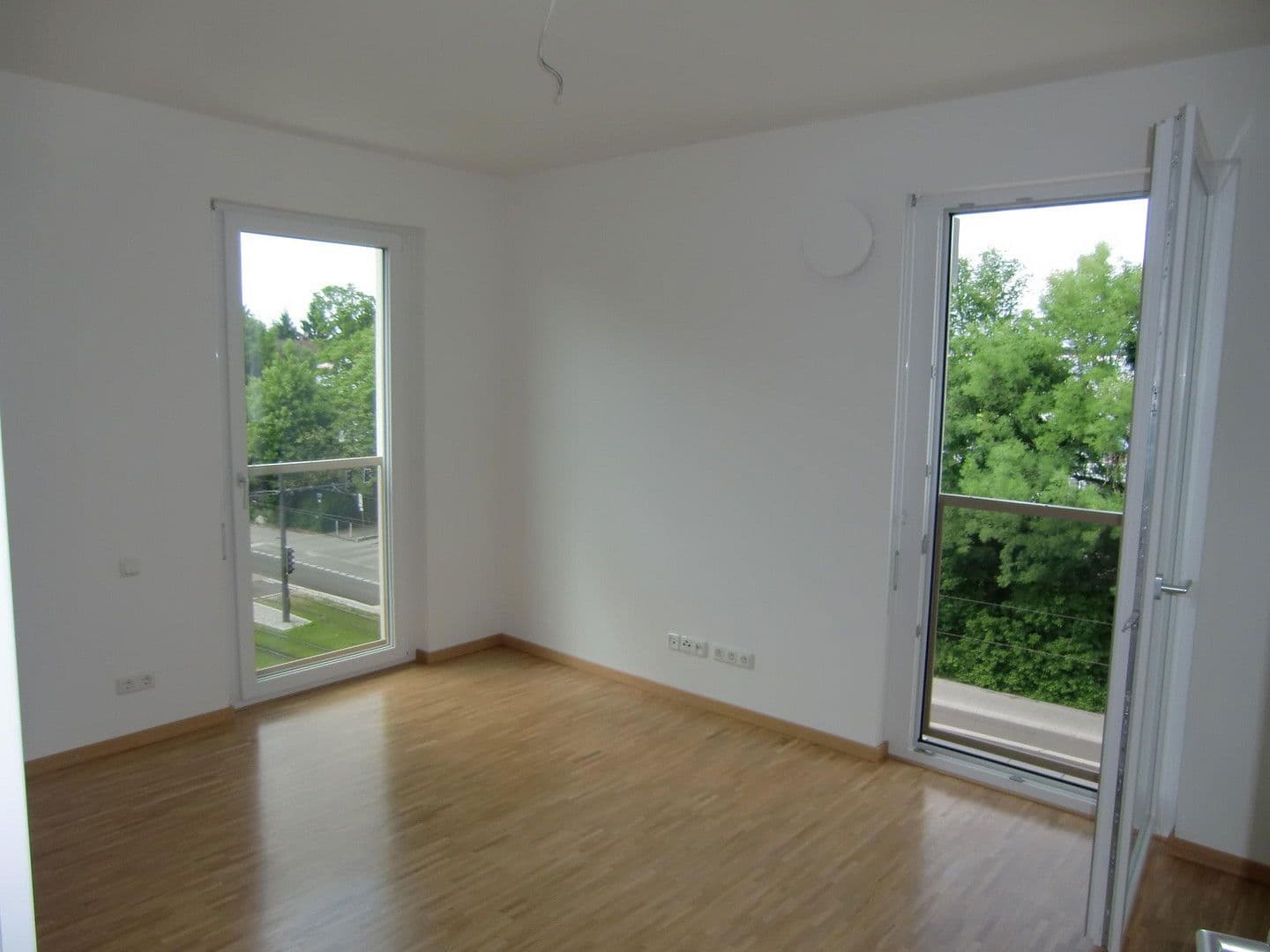 Pronájem bytu 4+1 113 m², München, Bavorsko Pronájem bytu 4+1 113 m², München, Bavorsko