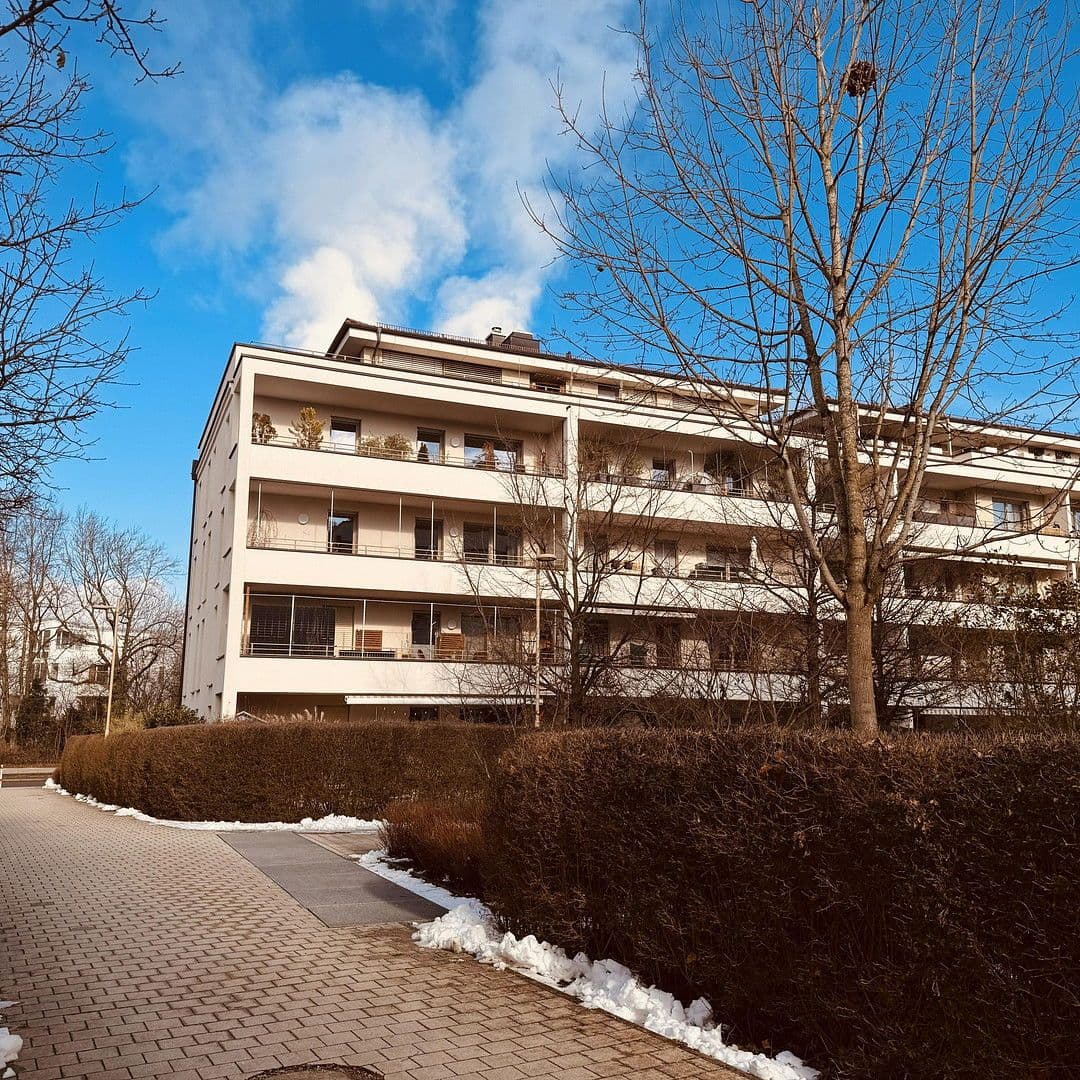 Pronájem bytu 4+1 113 m², München, Bavorsko Pronájem bytu 4+1 113 m², München, Bavorsko