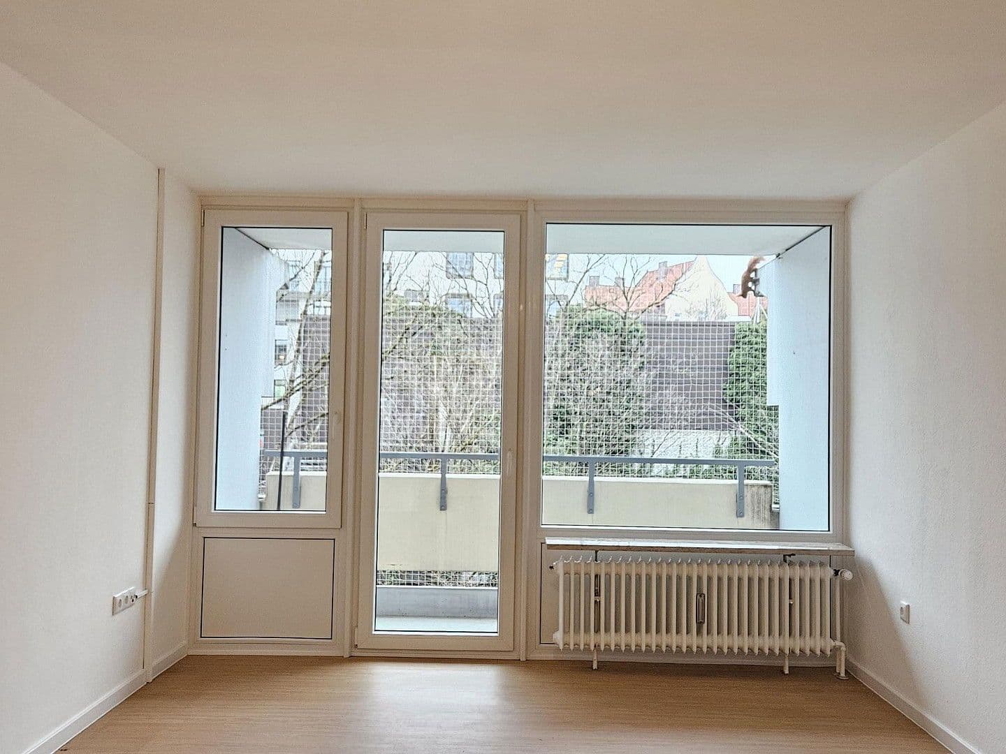 Pronájem bytu 1+1 31 m², Kidlerstraße 38, München, Bavorsko Pronájem bytu 1+1 31 m², Kidlerstraße 38, München, Bavorsko