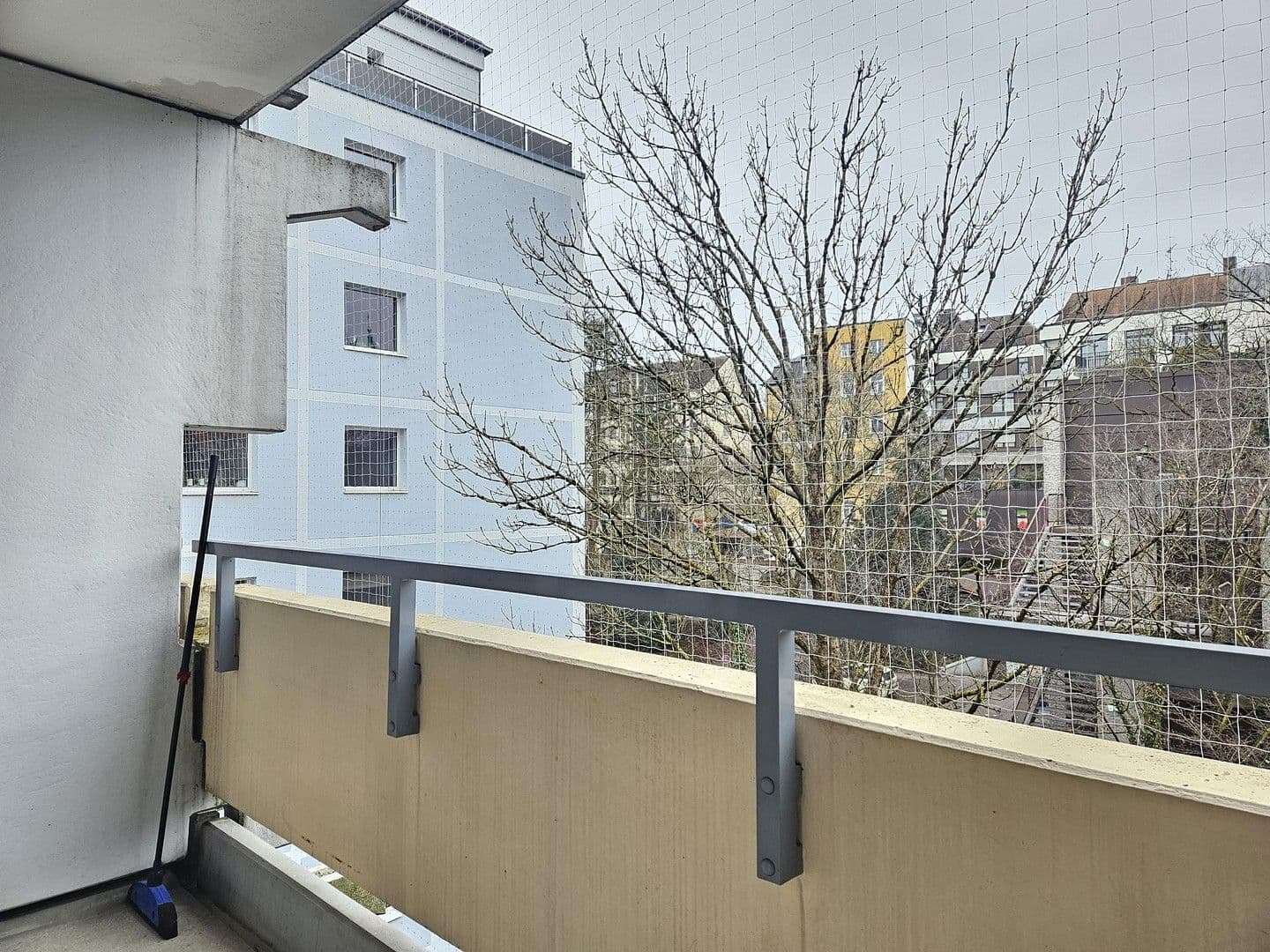 Pronájem bytu 1+1 31 m², Kidlerstraße 38, München, Bavorsko Pronájem bytu 1+1 31 m², Kidlerstraße 38, München, Bavorsko