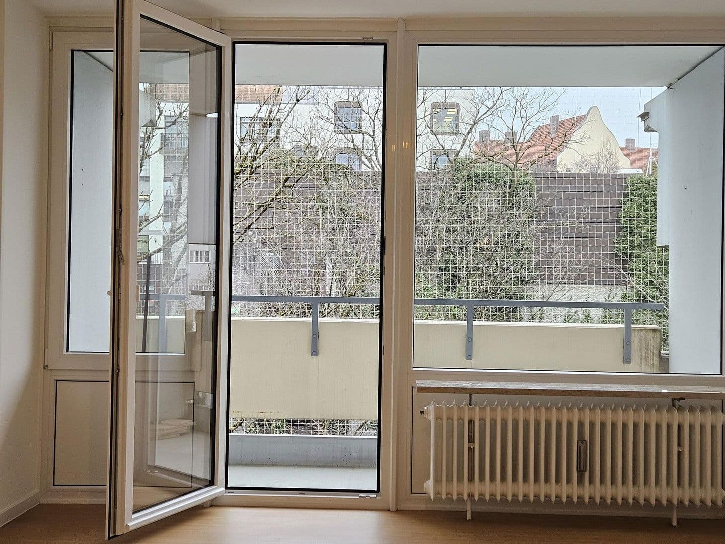 Pronájem bytu 1+1 31 m², Kidlerstraße 38, München, Bavorsko Pronájem bytu 1+1 31 m², Kidlerstraße 38, München, Bavorsko