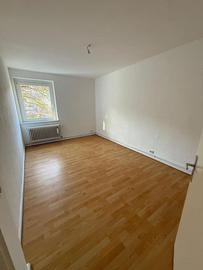 Pronájem bytu 2+1 64 m², Zwinglistr.6, Hannover, Dolní Sasko Pronájem bytu 2+1 64 m², Zwinglistr.6, Hannover, Dolní Sasko