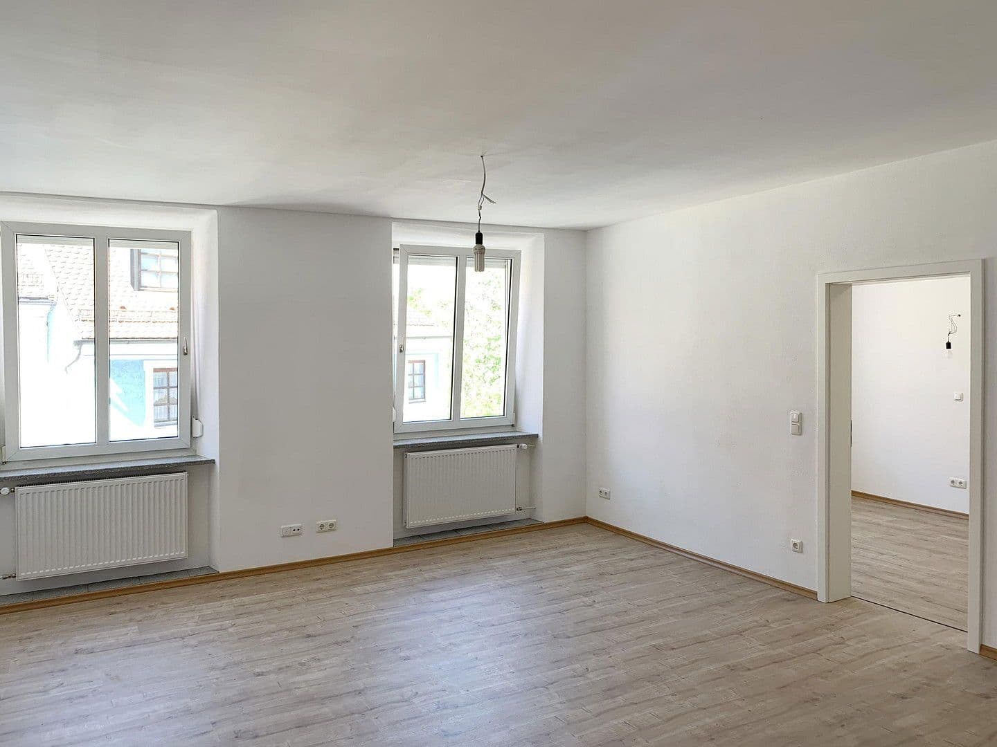 Pronájem bytu 4+1 84 m², Fürstenstraße 8, Straubung, Bavorsko Pronájem bytu 4+1 84 m², Fürstenstraße 8, Straubung, Bavorsko