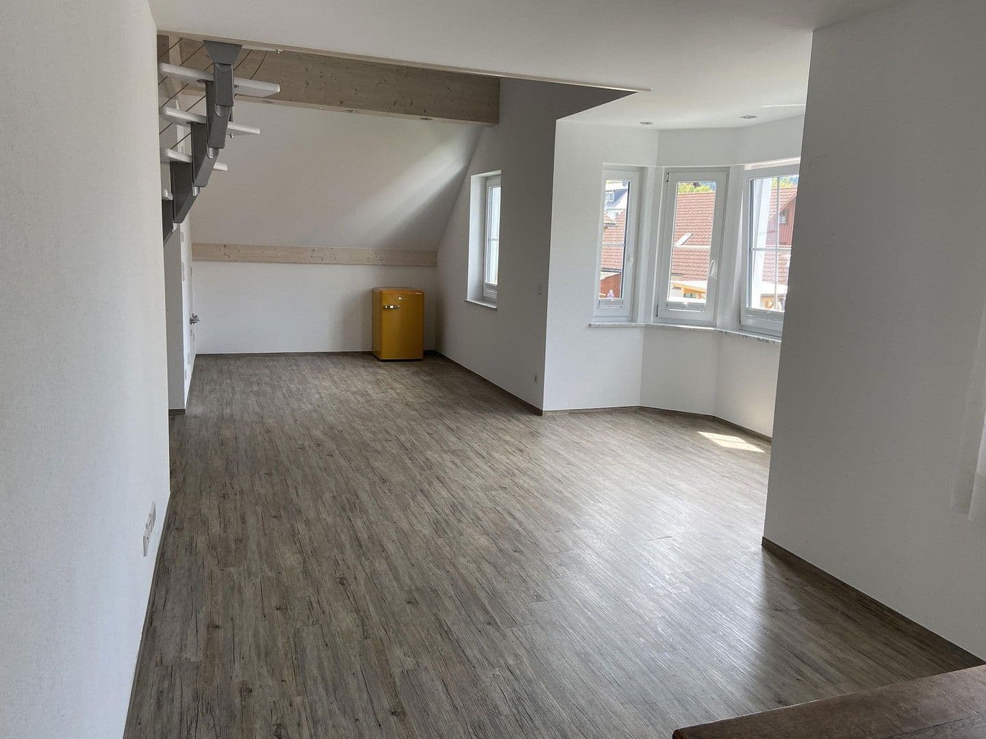 Pronájem bytu 4+kk 150 m², Weiler-Simmerberg, Bavorsko Pronájem bytu 4+kk 150 m², Weiler-Simmerberg, Bavorsko