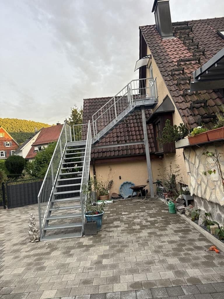 Pronájem bytu 2+kk 54 m², Gartenstraße 5/1, Bad Überkingen, Bádensko-Württembersko Pronájem bytu 2+kk 54 m², Gartenstraße 5/1, Bad Überkingen, Bádensko-Württembersko