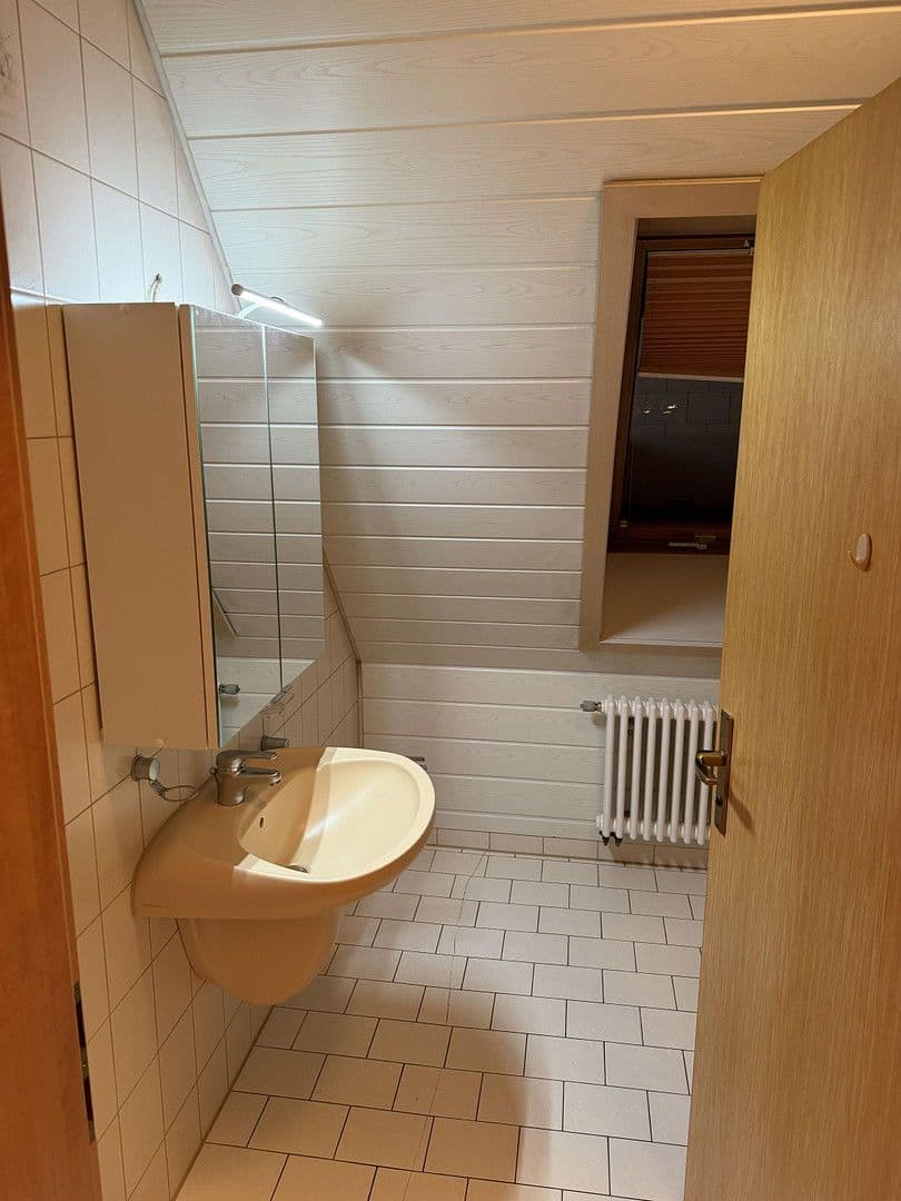 Pronájem bytu 2+kk 54 m², Gartenstraße 5/1, Bad Überkingen, Bádensko-Württembersko Pronájem bytu 2+kk 54 m², Gartenstraße 5/1, Bad Überkingen, Bádensko-Württembersko