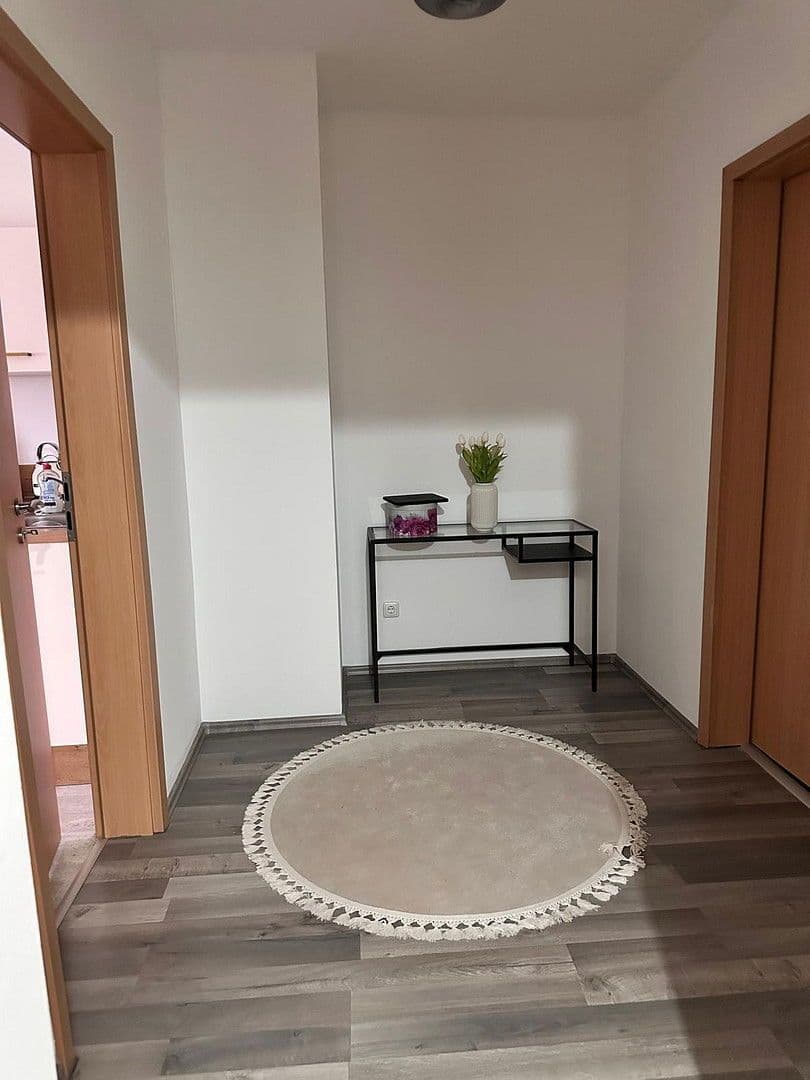 Pronájem bytu 3+1 90 m², Hildegardstr. 18, Gelsenkirchen, Severní Porýní-Vestfálsko Pronájem bytu 3+1 90 m², Hildegardstr. 18, Gelsenkirchen, Severní Porýní-Vestfálsko